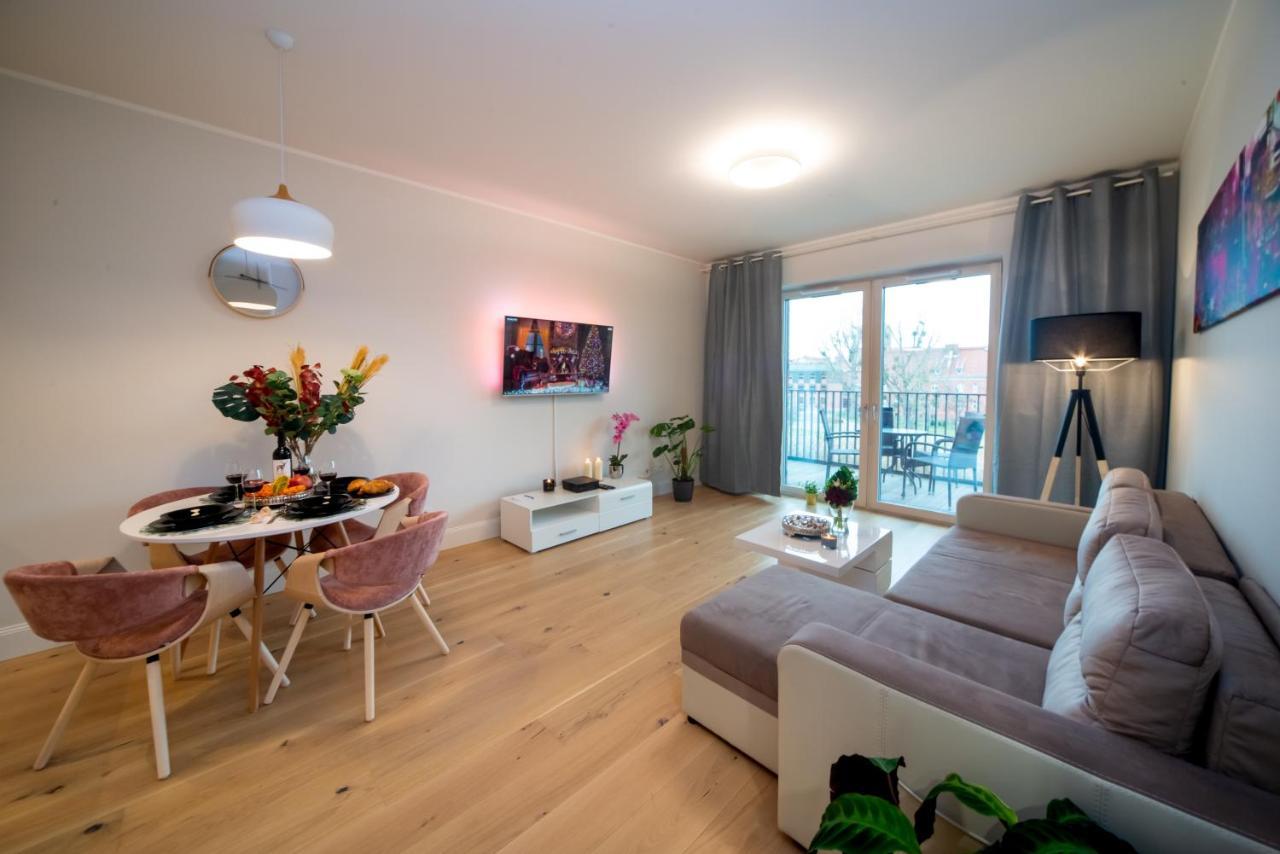 Maya'S Flats & Resorts - River View Gdańsk Eksteriør bilde